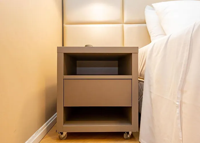 Apartamento 1 Quarto Com Vaga No Batel - Luc0108